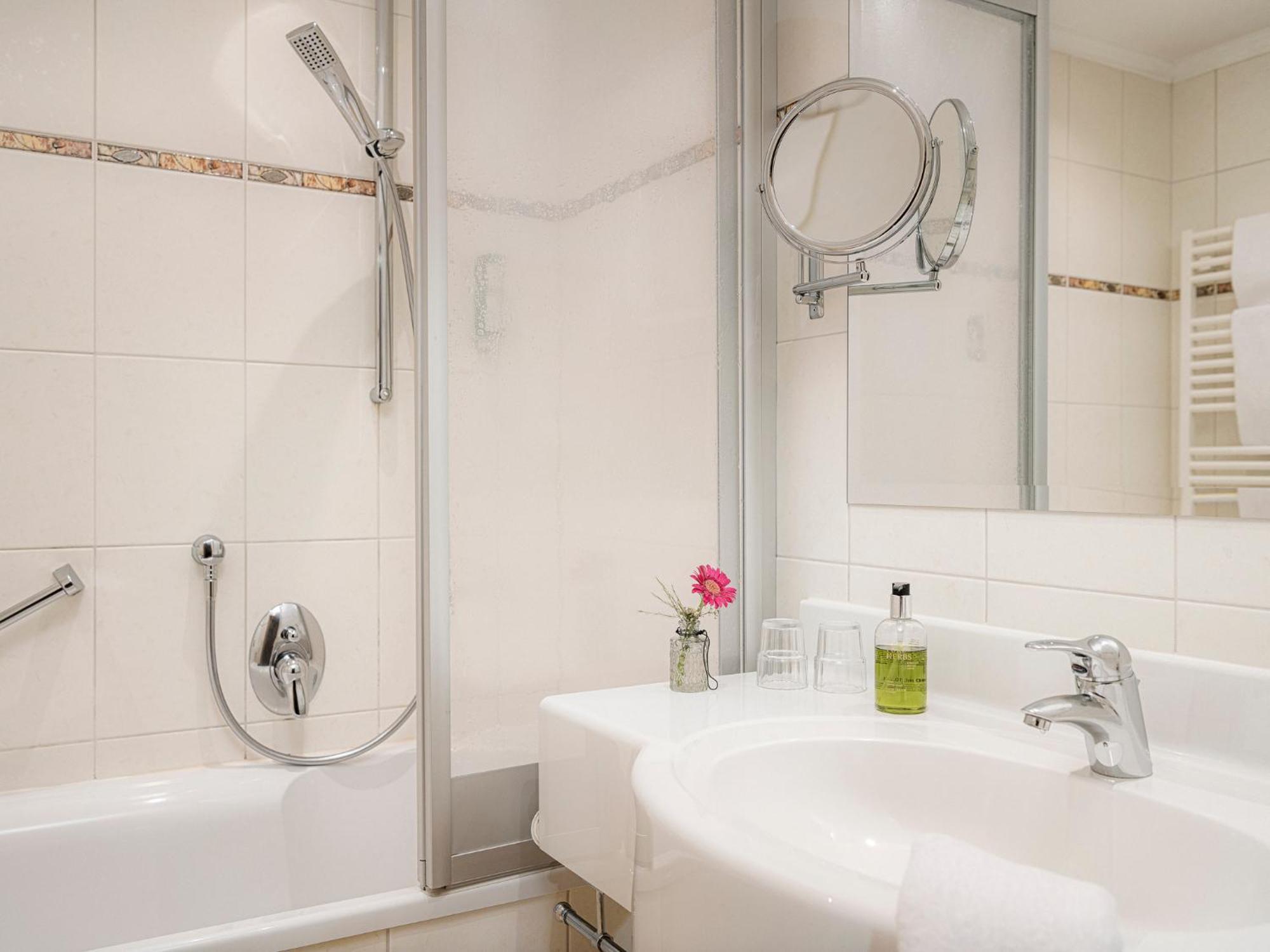 Hotel Sieghard Zillertal Hippach Εξωτερικό φωτογραφία